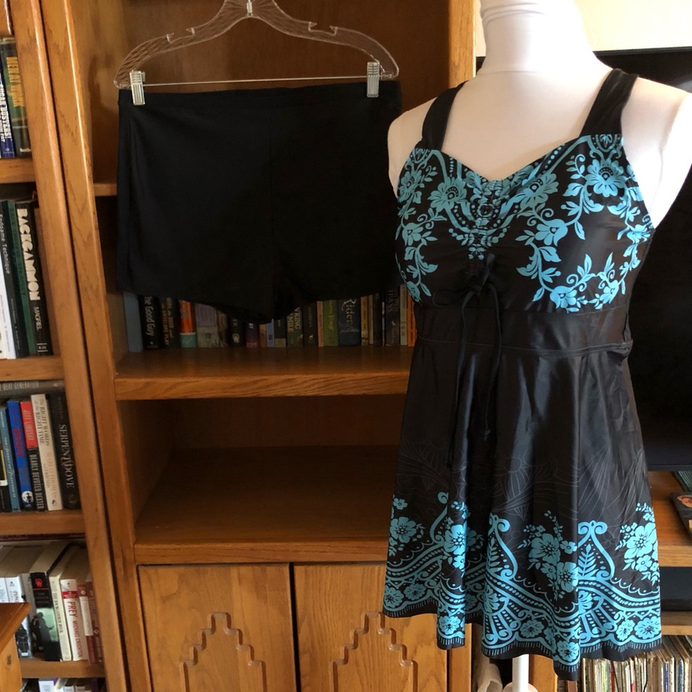 NWOT Plus Sized Teal and Black Swim Dress